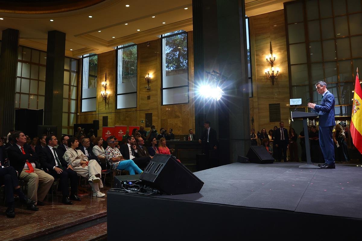 Pedro Sánchez presenta el Plan Nacional de Acción Cultural en el Exterior para impulsar la cultura española en el extranjero