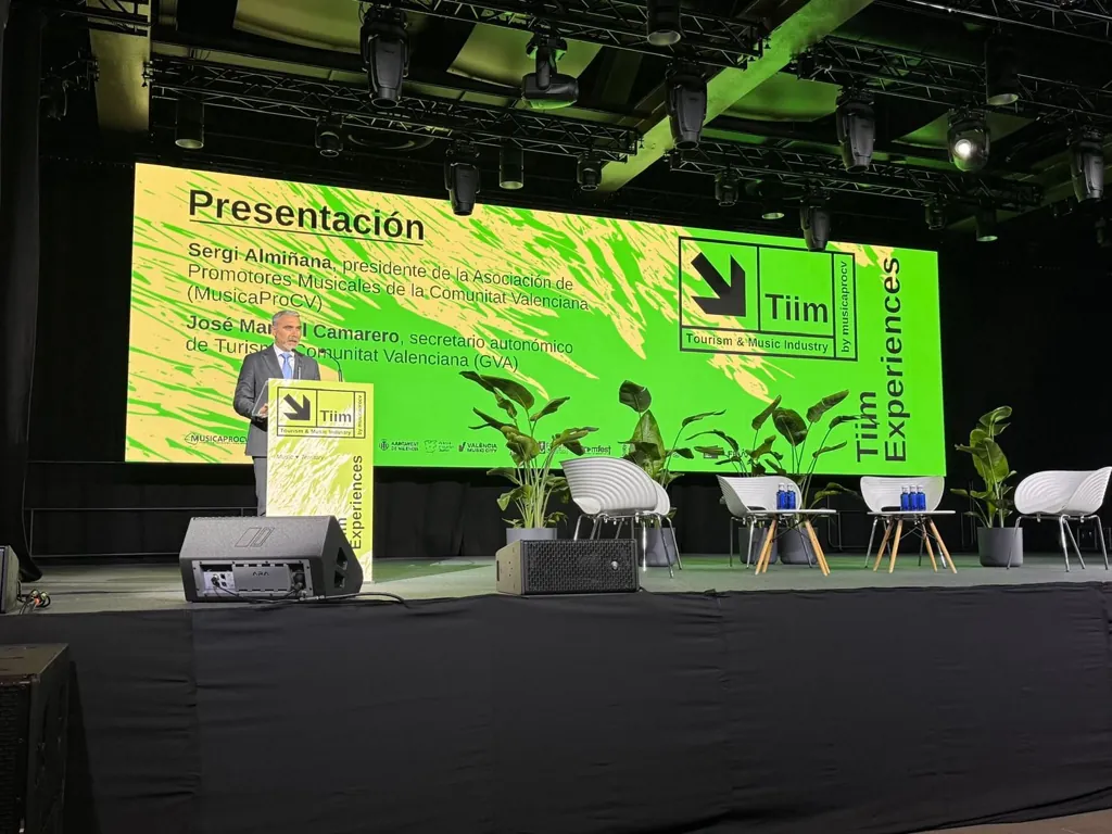 La Generalitat destaca la alianza entre música y turismo como motor de empleo y desarrollo en la Comunitat Valenciana